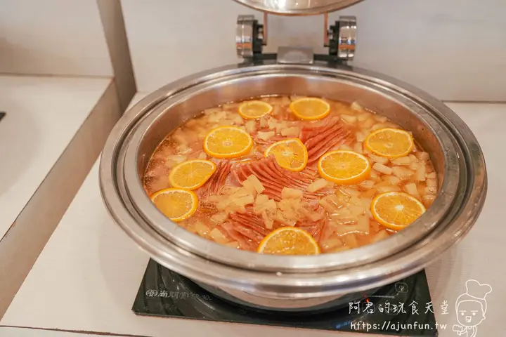 自助餐熱菜